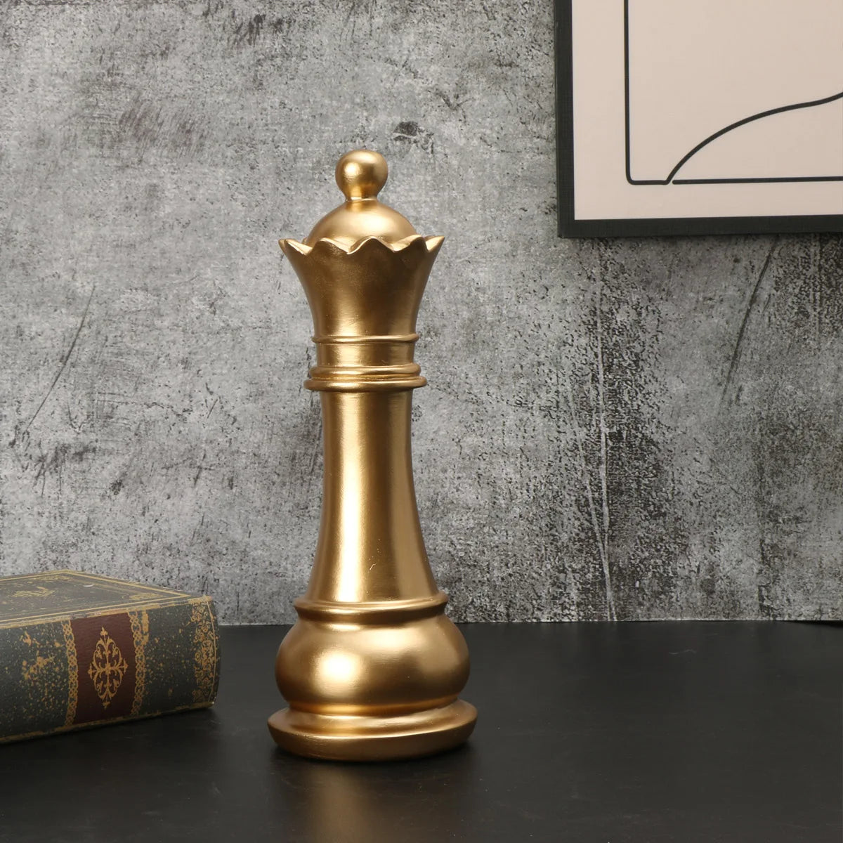 1Pc International Chess Sculpture Decoration, Resin Chess Statue, Gold Chess Pieces Window Display Ornament, Creative Home Decor