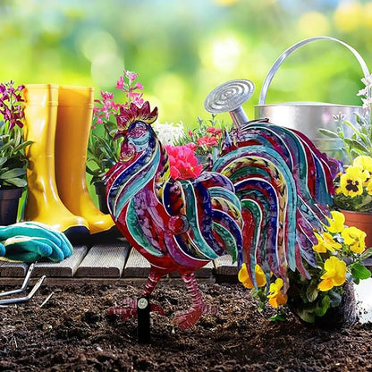 Realistic Metal Chicken Yard Sculpture